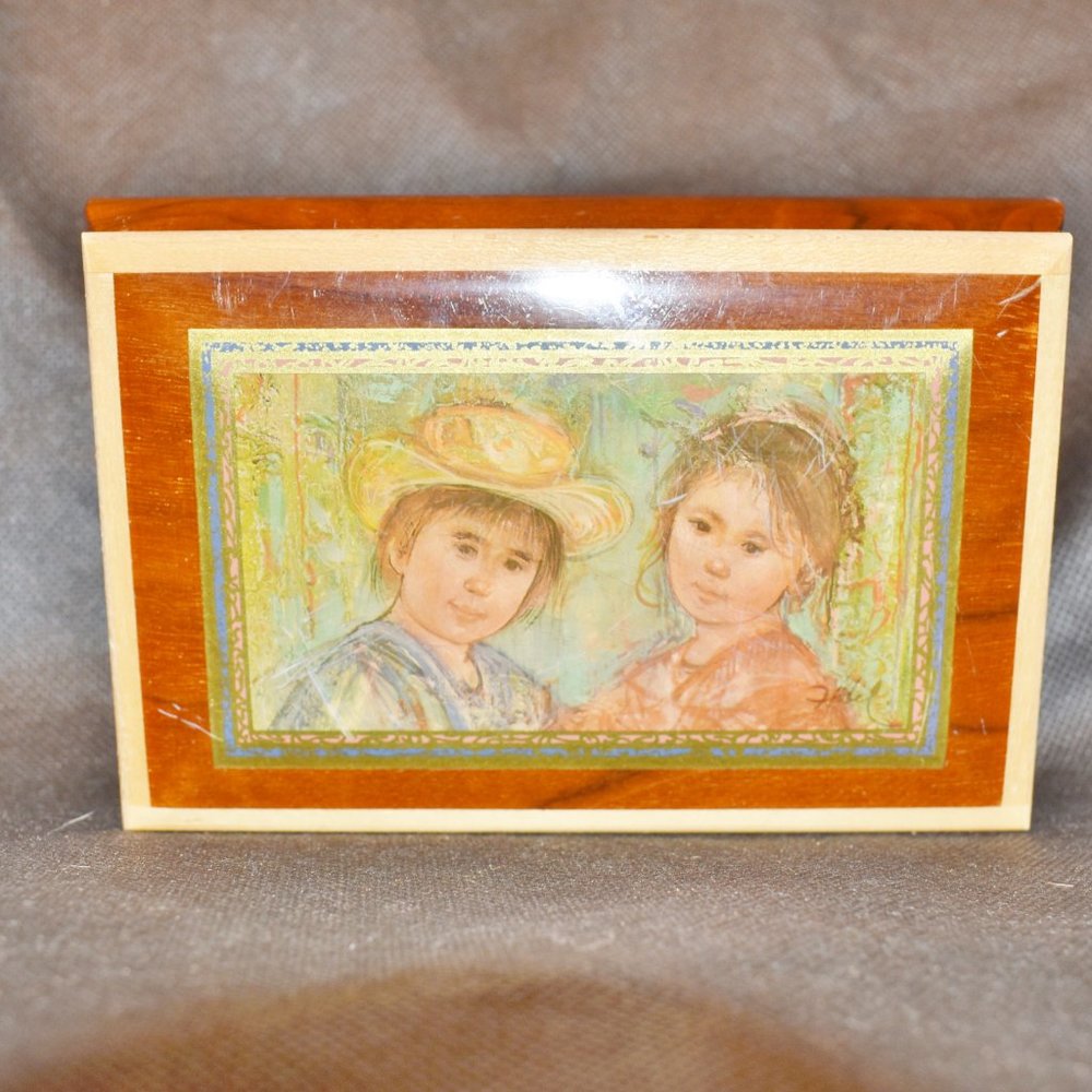 Vintage Swiss Reuge Italian Inlaid Wood Jewelry Music Box
